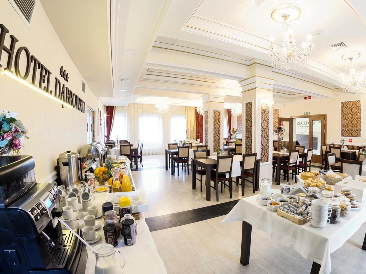 Hotel Dabrowski Oswiecim Bagian luar foto